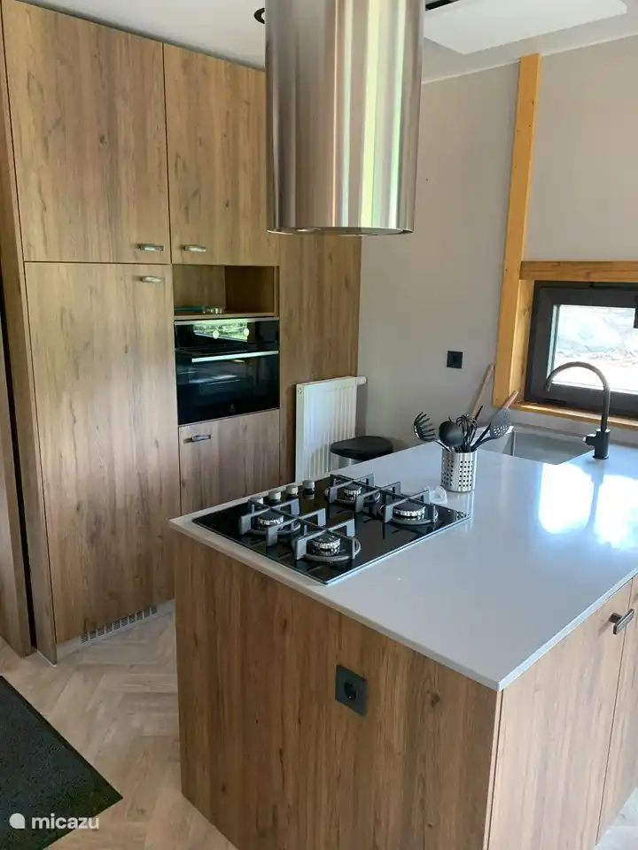 Cocina completa de lujo equipada