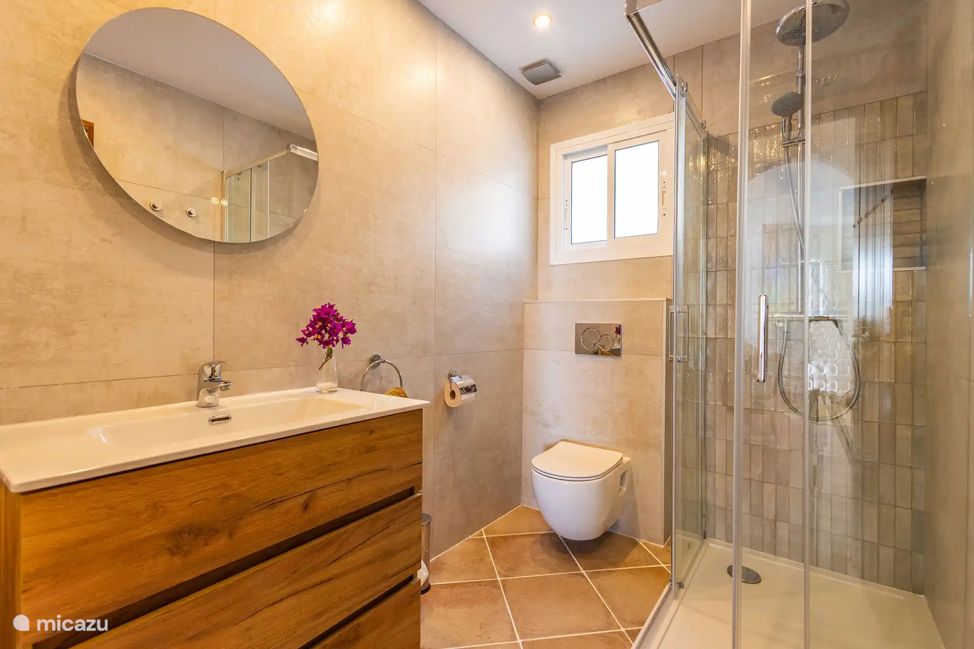 Je viens de rénover la salle de bain.