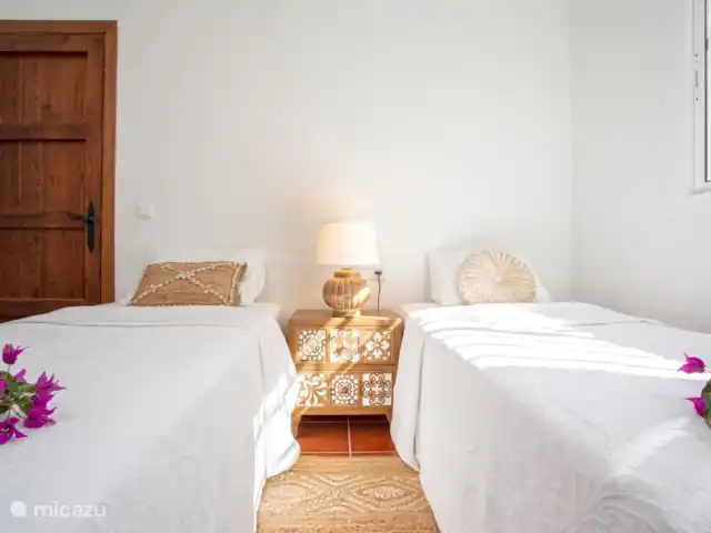 Villa Regazo Andaluz-A 15 min del mar en España, Costa del Sol, Torrox - villa Dormitorio con dos camas individuales, planta baja