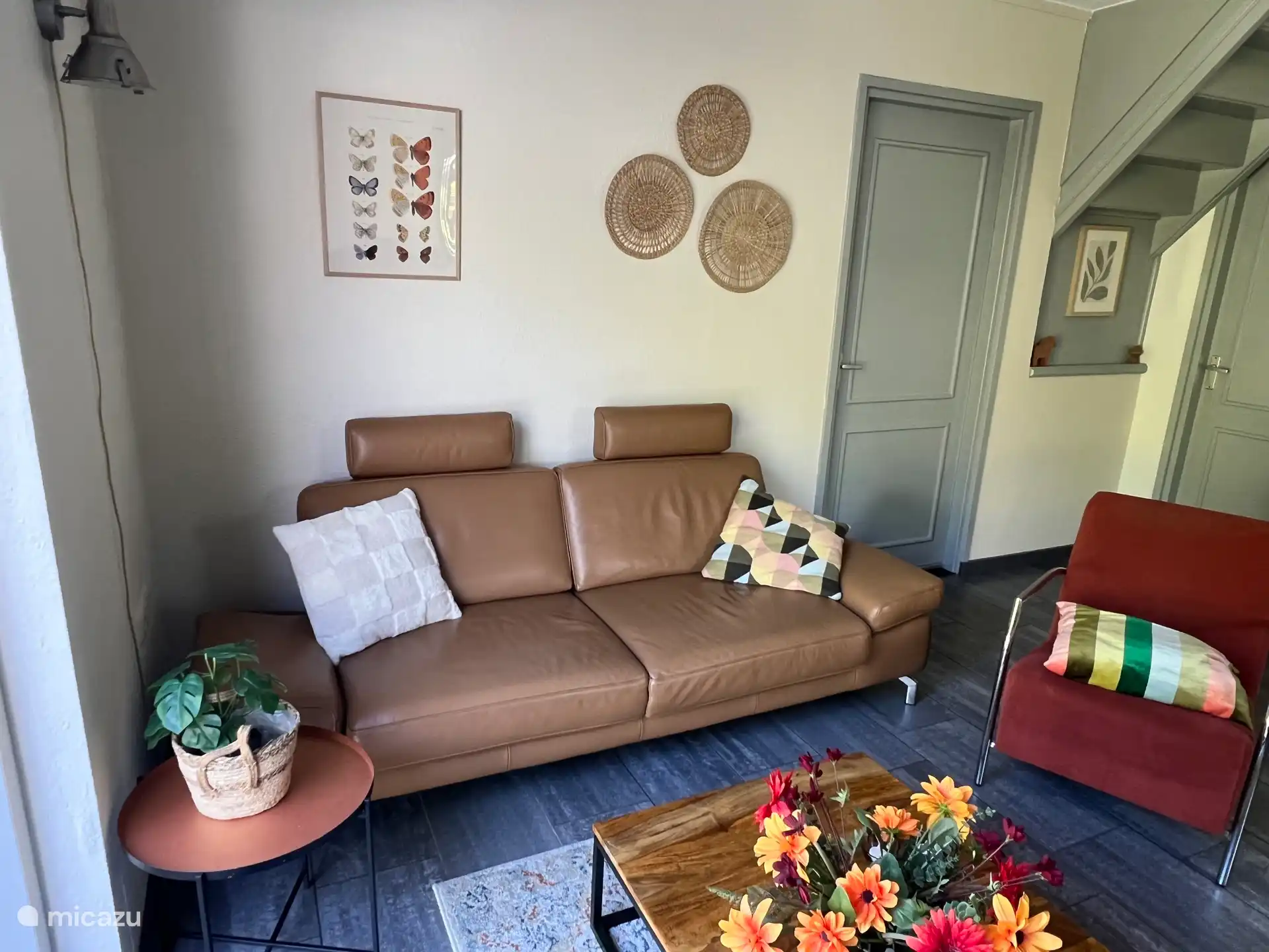 Huiskamer met bank