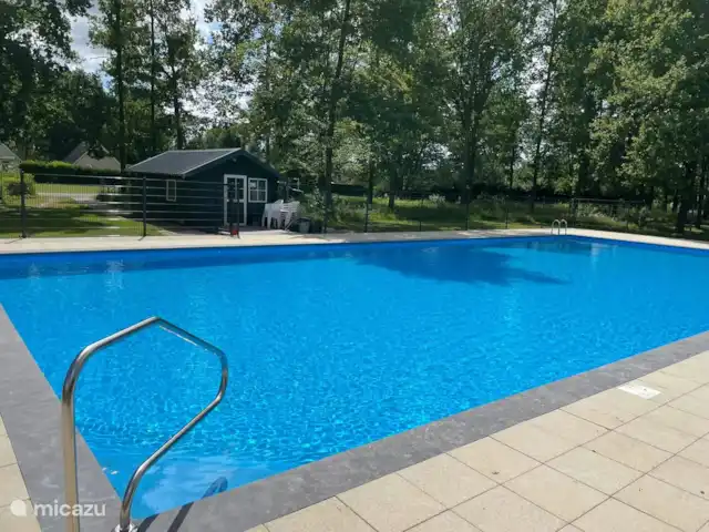 Bungalow de luxe en pleine nature | Pays-Bas, Limbourg, Posterholt - maison de vacances Extérieur. Ouvert de mai à fin septembre environ. Il peut être plus court, en fonction de la météo.