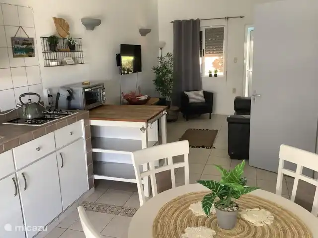 appartement huren in Curaçao, Banda Ariba (oost), Montan'i Rei – 2 Slp.kamer app. Barika Hel