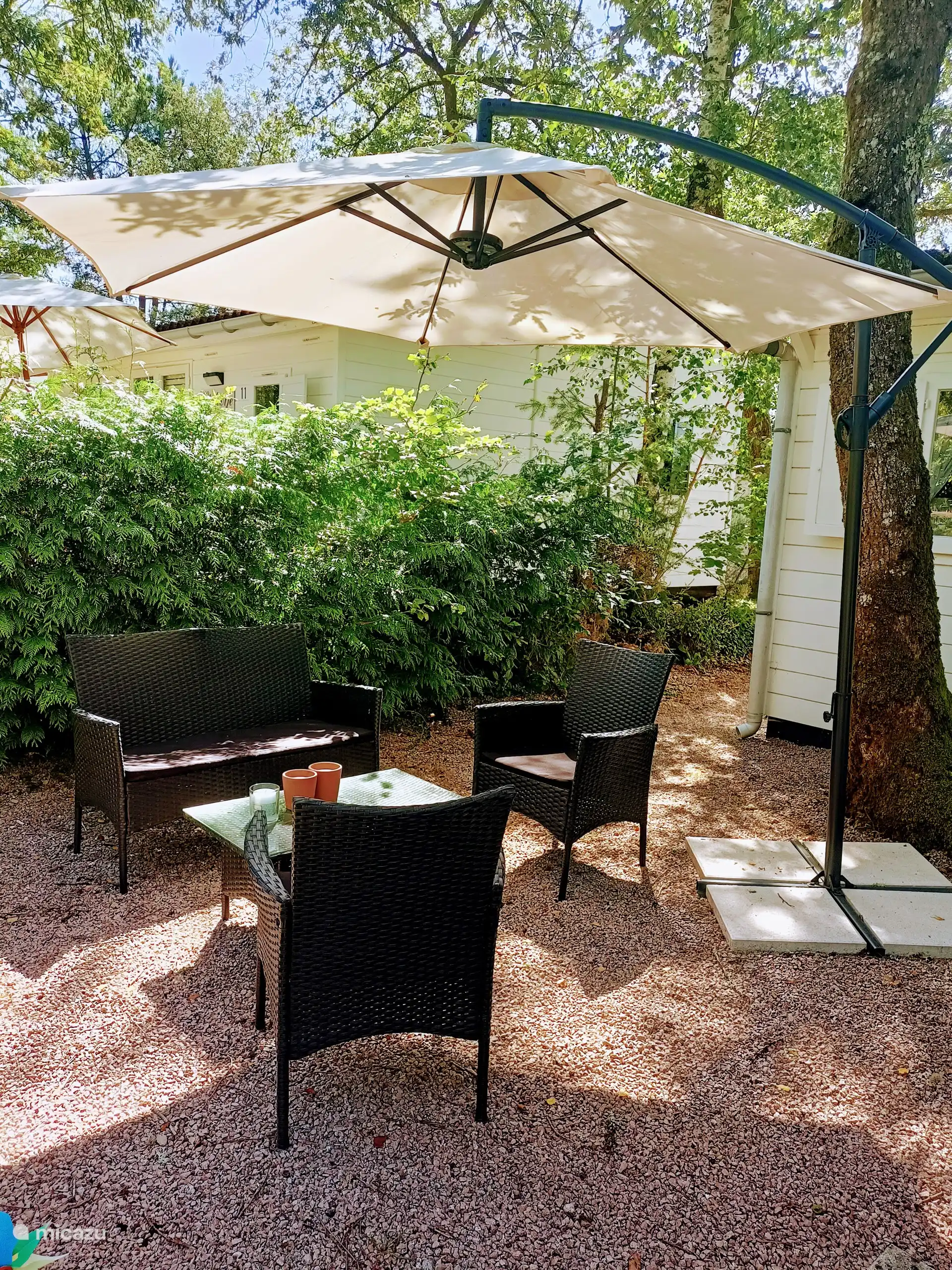 Sal&#243;n con sombrilla