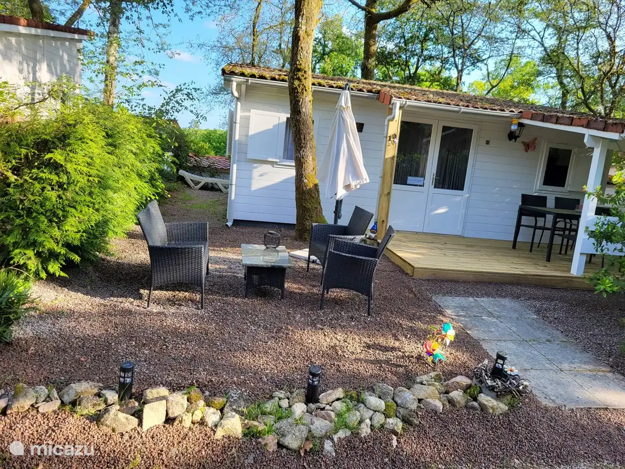 Chalet delantero con vistas al sal&#243;n y a la terraza