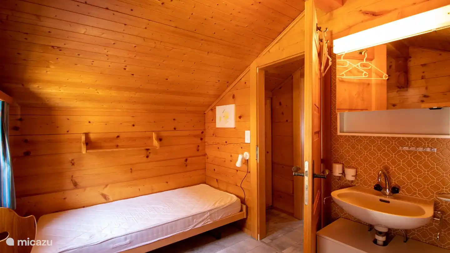 Bedrooms for 2 people each