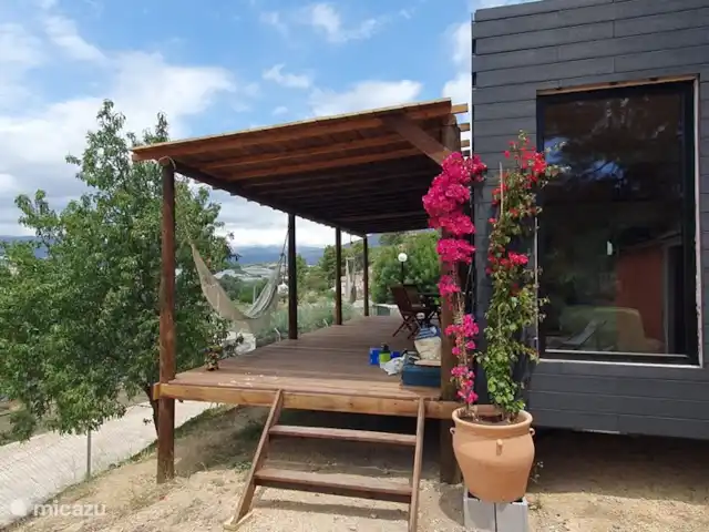 Perla en la montaña en España, Costa Blanca, La Nucía - casa pequeña  La terraza