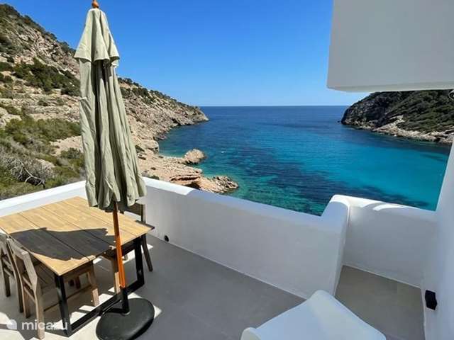 Holiday home in Spain, Ibiza, Roca Llisa - apartment Casa Josine Cala Llonga