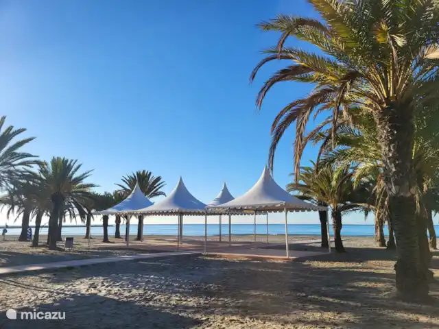 Fantastische woning bij het strand huren in Spanje, Costa Blanca, Santa Pola - vakantiehuis Omgeving en strand