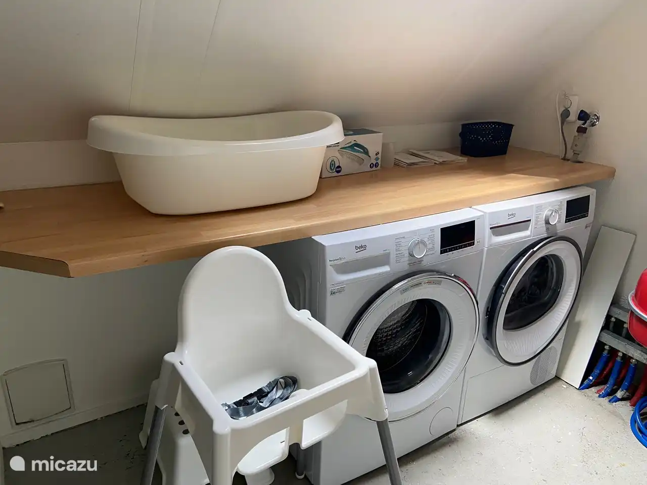 Waschmaschine und Trockner