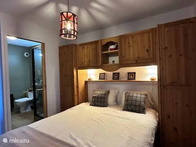 Appartement 'Paradi Ski, Vélo & Randonnée' | France, Hautes-Alpes, La Plagne - appartement Chambre 1