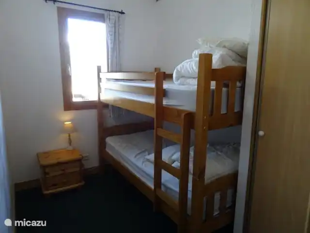 Appartement 'Paradi Ski, Vélo & Randonnée' | France, Hautes-Alpes, La Plagne - appartement Chambre 3