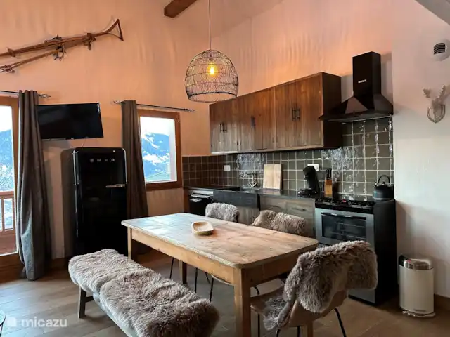 Appartement 'Paradi Ski, Vélo & Randonnée' | France, Hautes-Alpes, La Plagne - appartement Cuisine