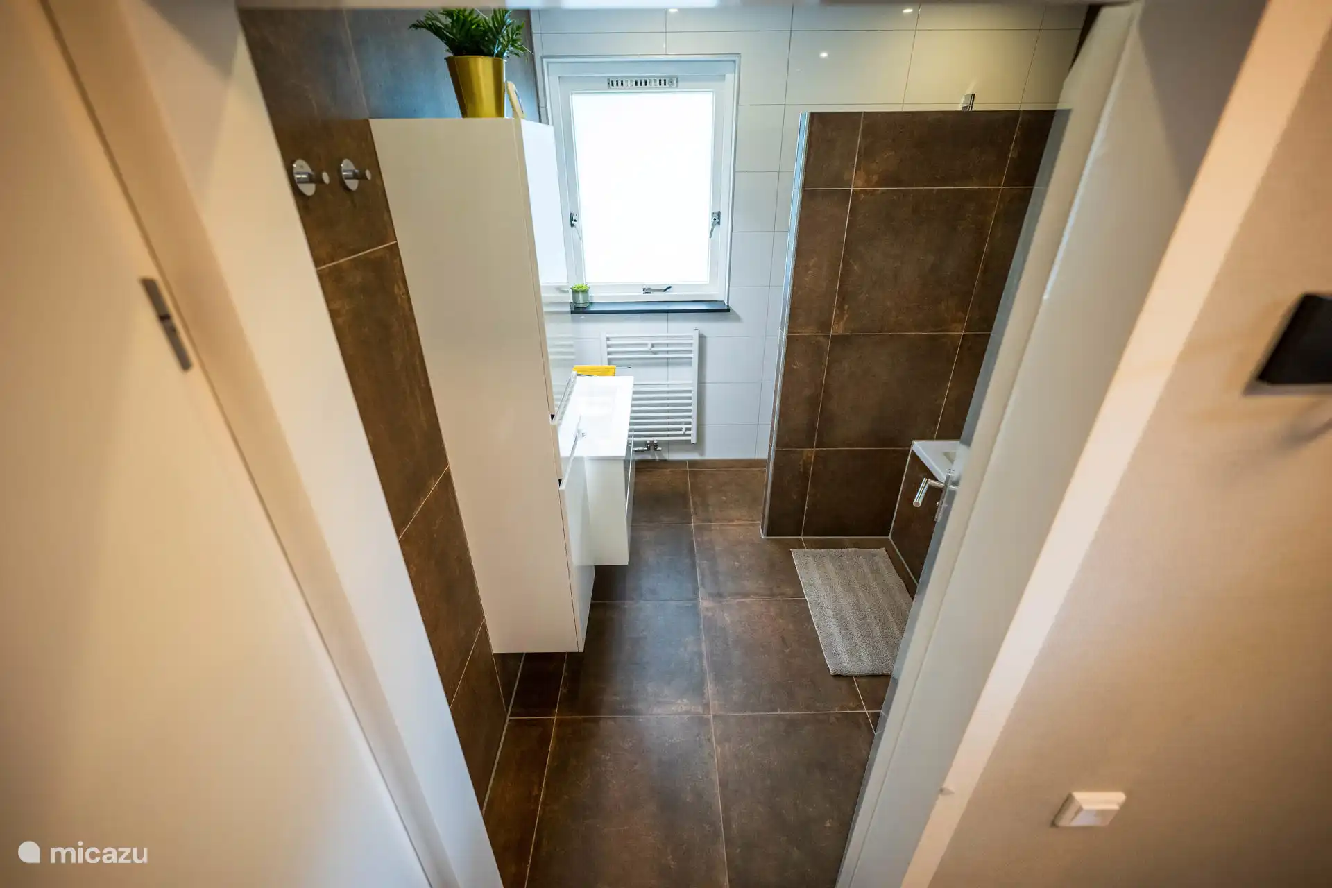 Badezimmer im Erdgeschoss