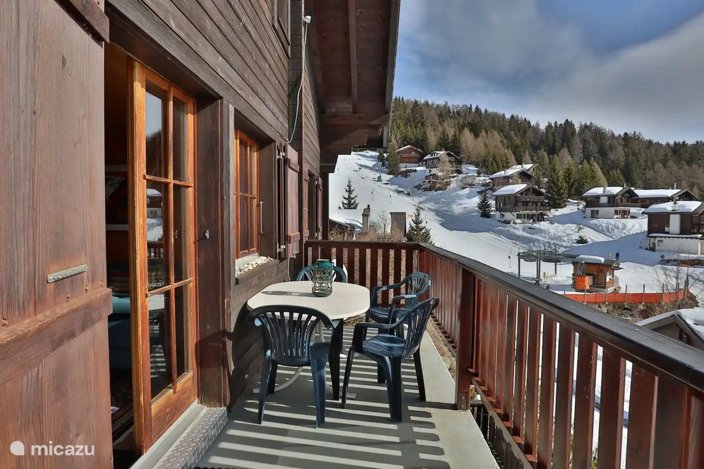 Am Bühel heeft vrij uitzicht op de Walliser Alpen en het dal
