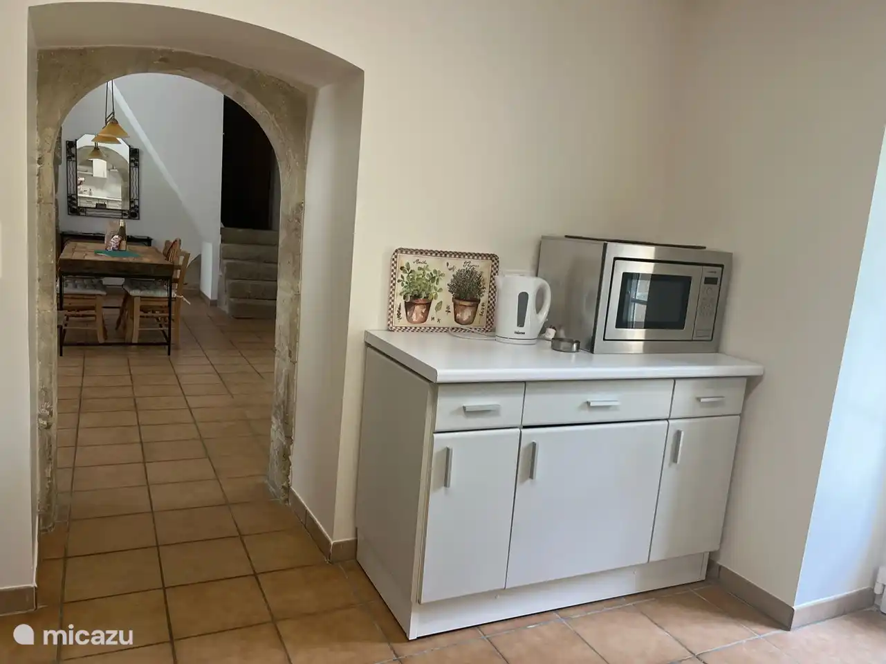 Küche zum Wohnzimmer