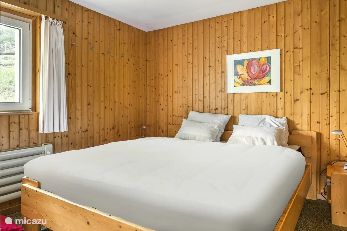 Bedroom with double bed