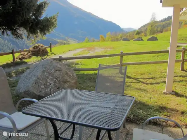 Location de Vacances Suisse, Valais, Fiesch, appartement - Lotus UG Terrasse avec une belle vue