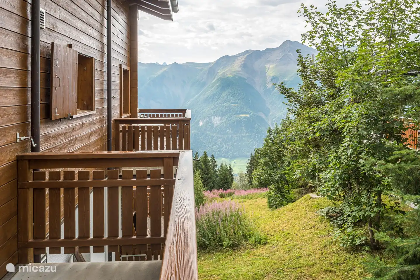 Westbalkon Camelot 3