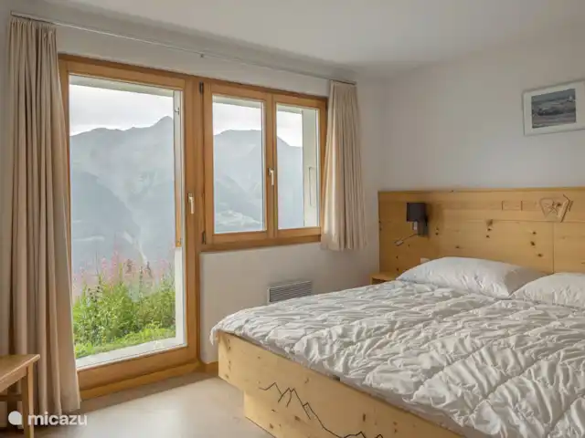 Location de Vacances Suisse, Valais, Bettmeralp, chalet - UVA Chambre lits doubles