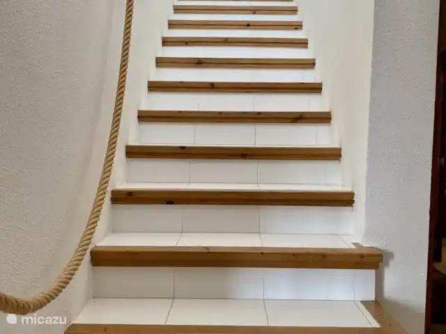 Maison Victoria | Espagne, Costa Blanca, Moraira - maison de vacances L'escalier qui relie le sous-sol au rez-de-chaussée.
