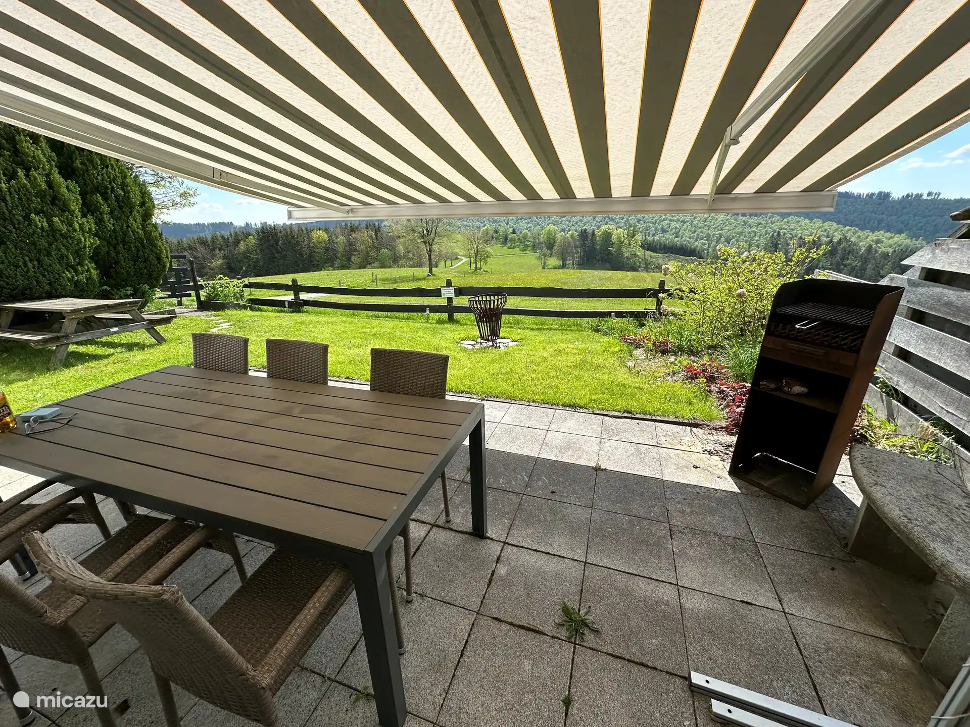 Terrace with awning