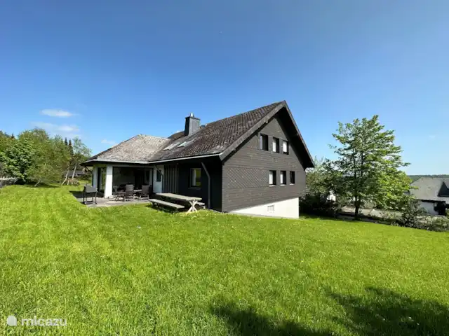 Fondation DAG Maison Beja - Winterberg | Allemagne, Sauerland, Winterberg - maison de vacances vue arrière