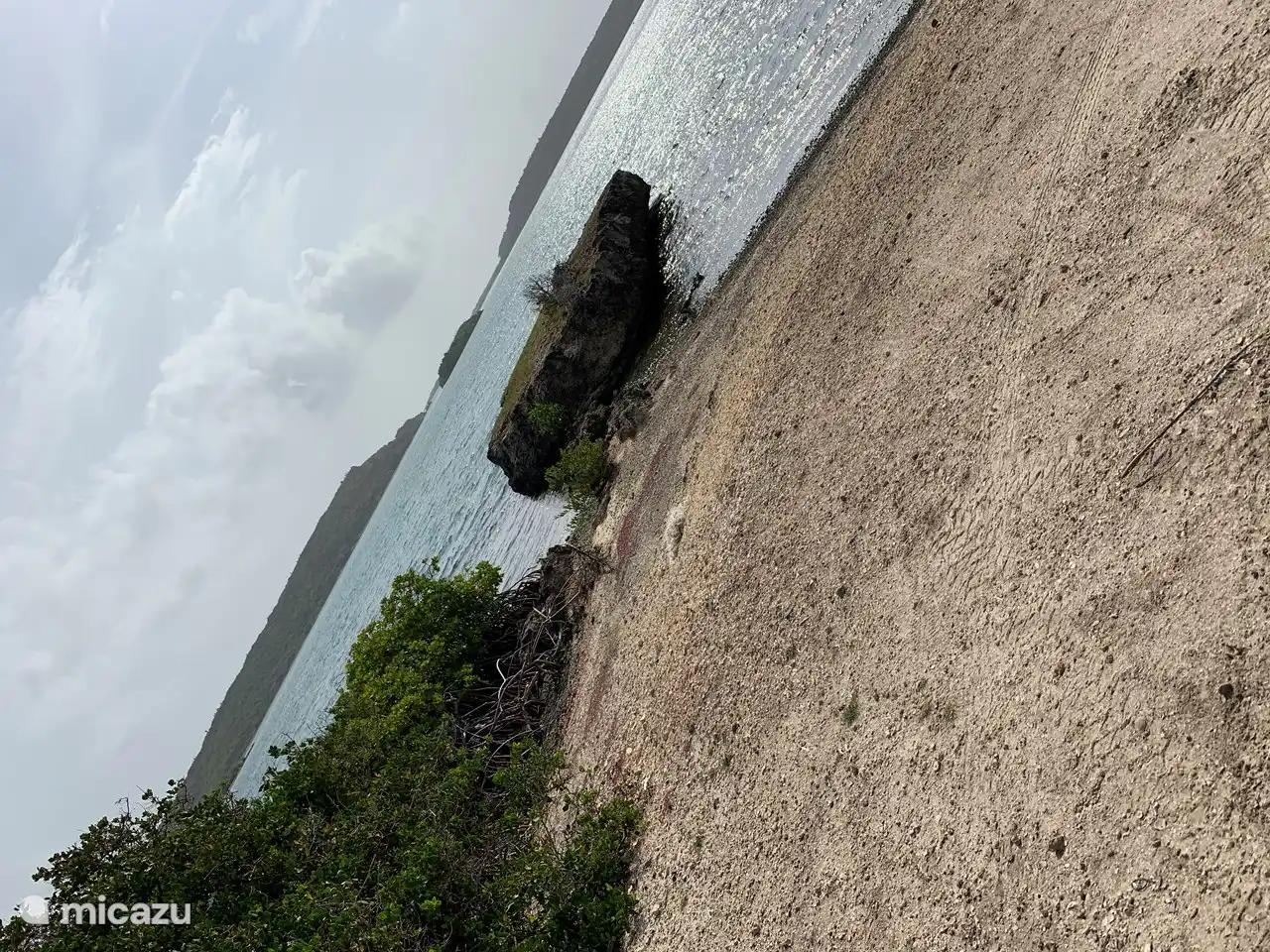 St Joris bay 3 minutes from the house