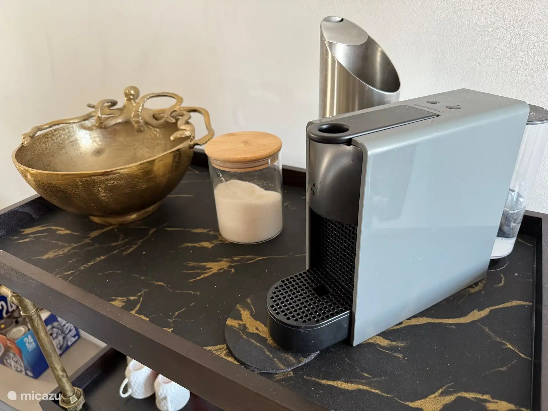 Machine Nespresso et machine à café filtre