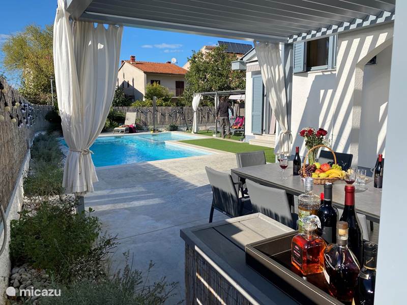 Maison de Vacances Croatie, Istrie, Fazana Villa Kuntrada 45 avec enfants et piscine chauffée