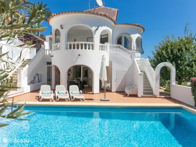 Villa la Siësta huren in Spanje, Costa Blanca, Moraira - vakantiehuis Prachtige villa met ligbedden bij het privé zwembad
