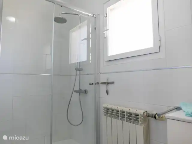 Villa la Siësta huren in Spanje, Costa Blanca, Moraira - vakantiehuis Badkamer met douche