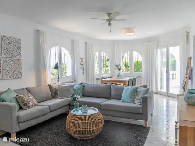 Villa la Siësta huren in Spanje, Costa Blanca, Moraira - vakantiehuis Dit is één van de twee woonkamers van de villa
