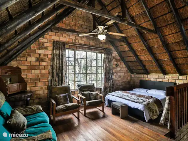 Maison de la rivière Marlothi | Afrique du Sud, Mpumalanga, Marloth Park - maison de vacances l'autre couchage double à l'étage.
