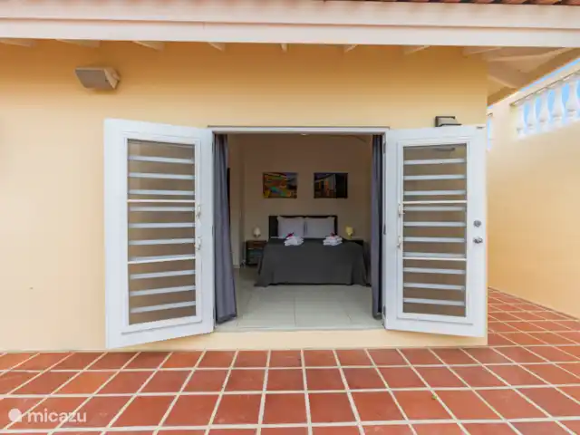 Villa de luxe II avec piscine à Curaçao | Curaçao, Banda Abou (ouest), Big Mountain - villa Chambre
Lit double
Armoire
Serviettes
Vue