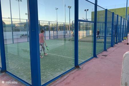 Padel and tennis courts