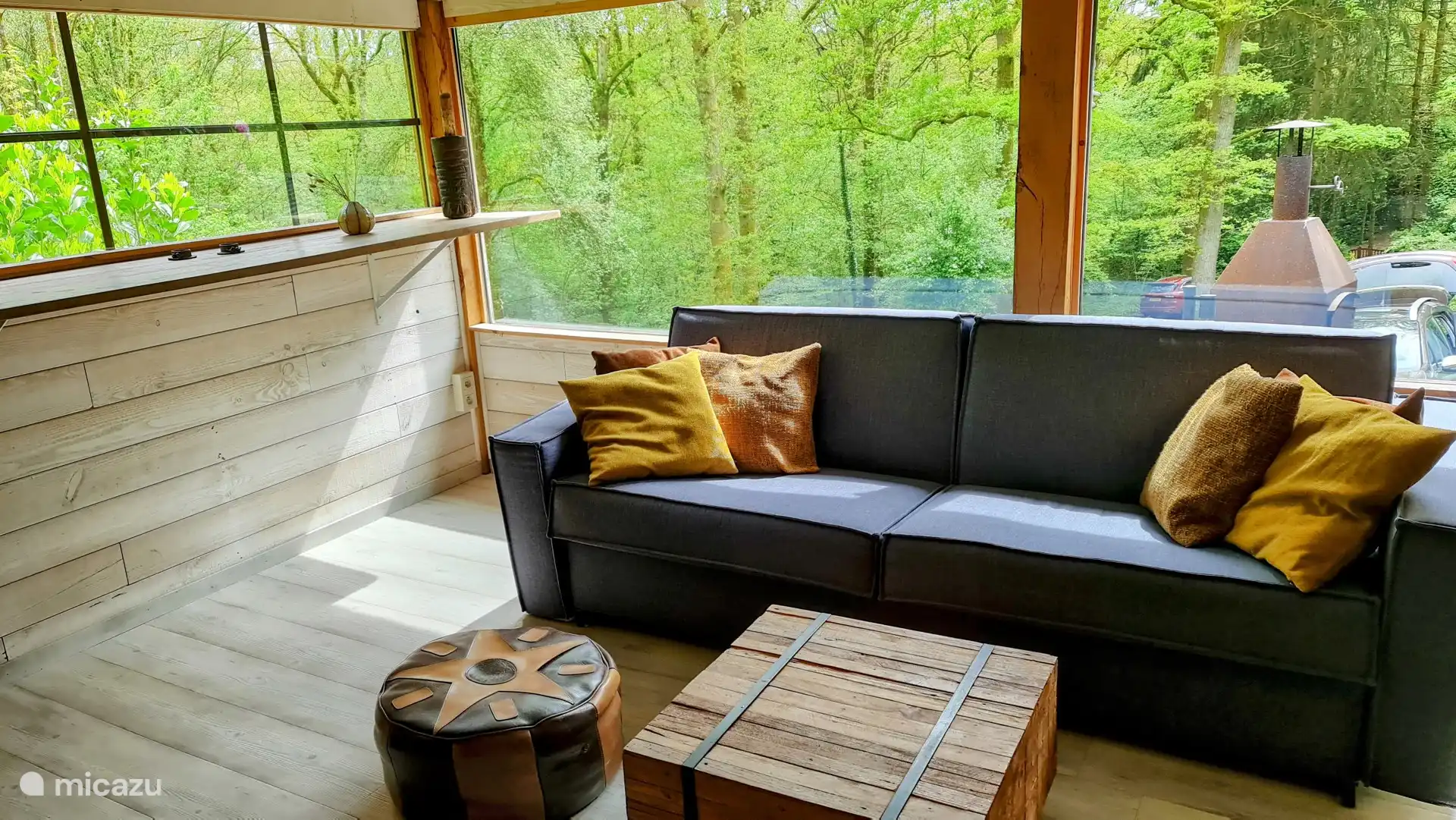 Bequemes Schlafsofa, auf dem es sich wunderbar entspannen lässt.