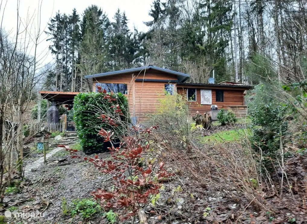 Seitenansicht des Chalets