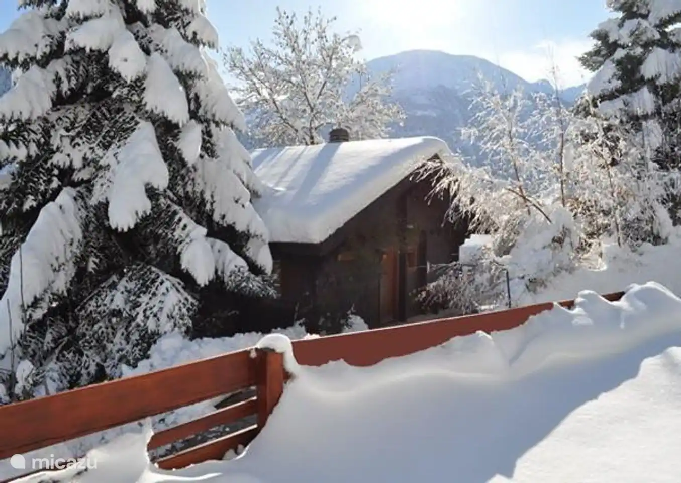 Trimka en Suiza, Valais, Fiesch - Apartamento