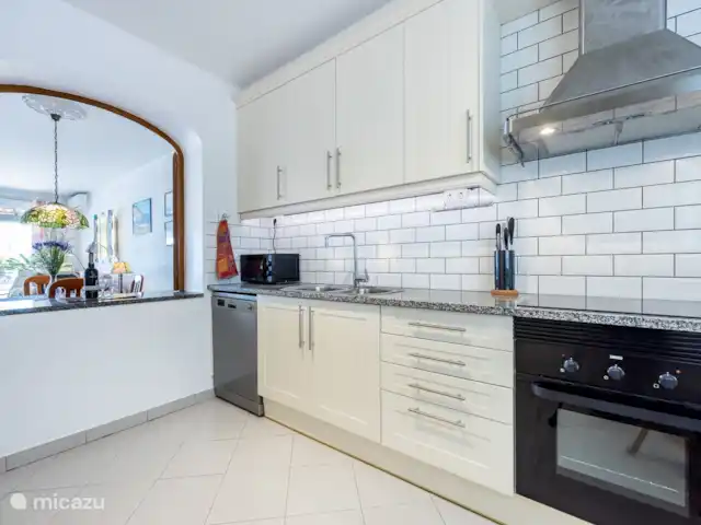 appartement huren in Portugal, Algarve, Ferragudo – Casa Sol, met zeezicht