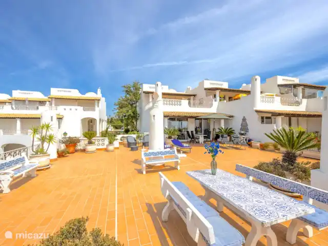 appartement huren in Portugal, Algarve, Ferragudo – Casa Sol, met zeezicht