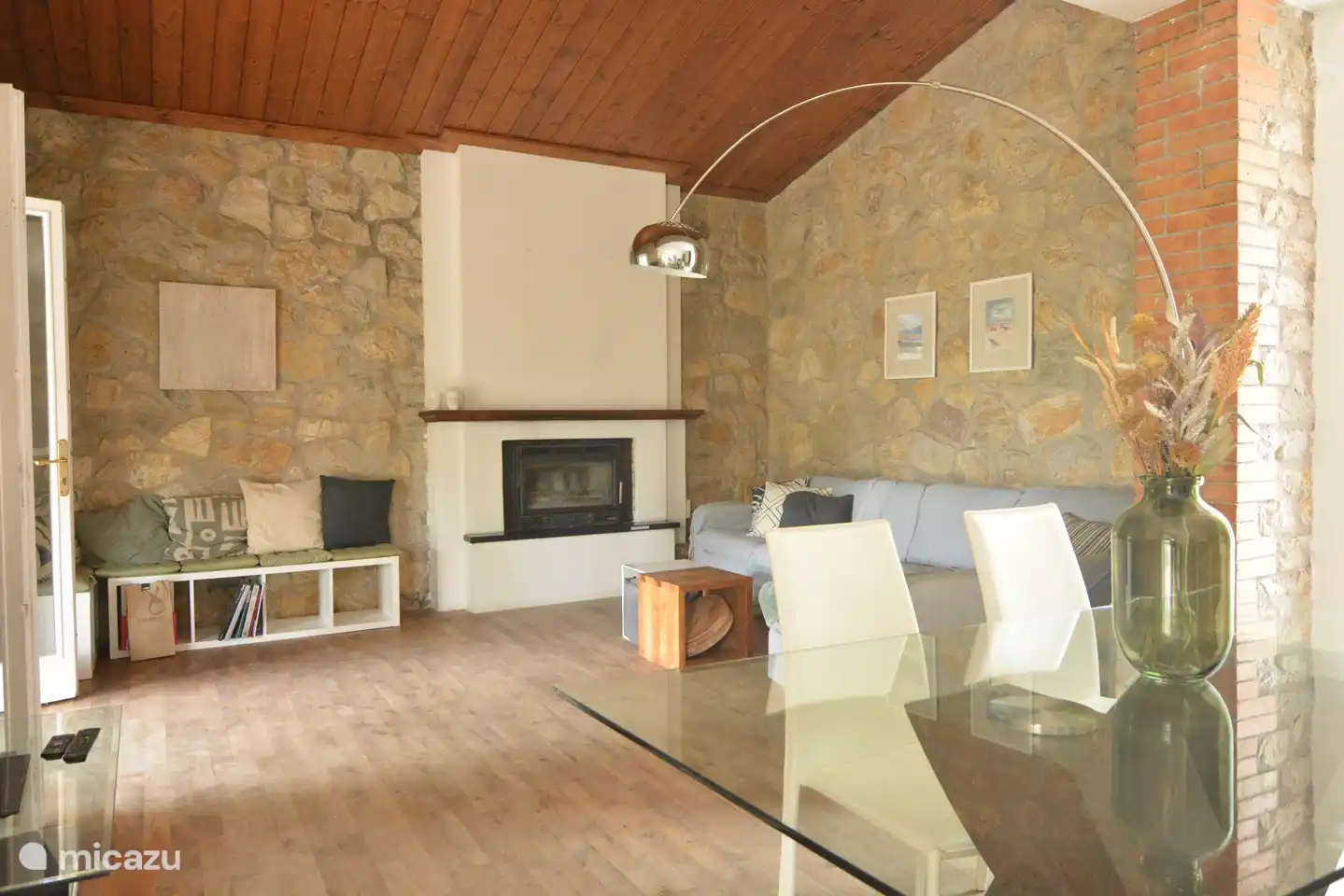 Coin salon à l'intérieur