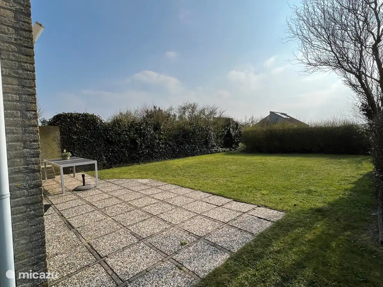 großzügiger Garten, Salzküste