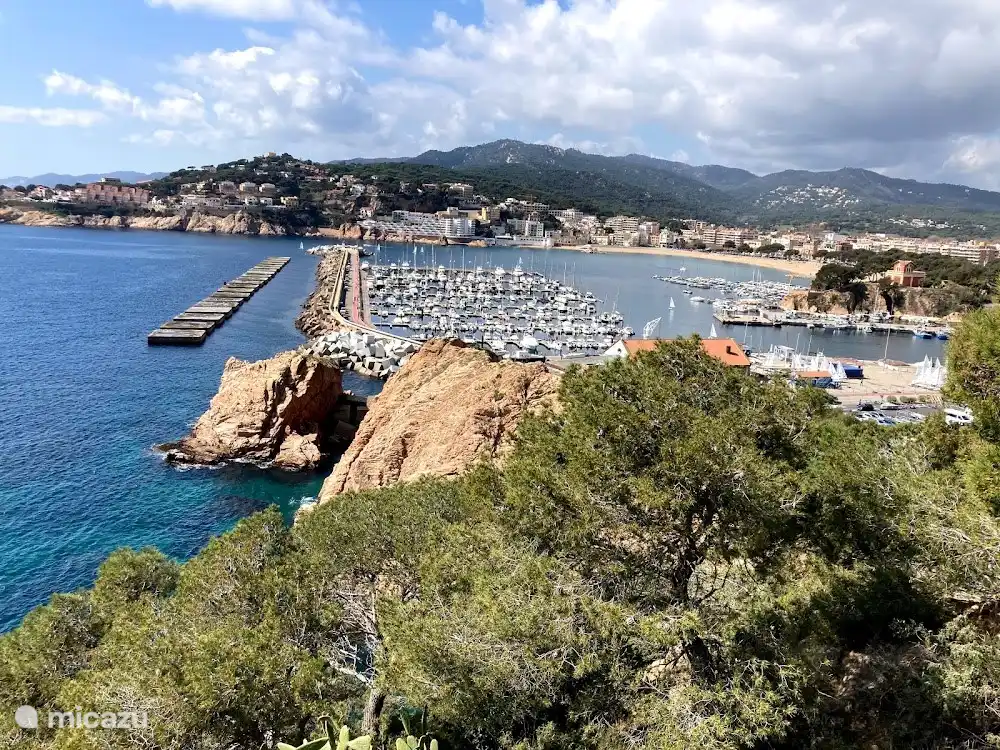 Harbor view of Sant Feliu de Guixols.