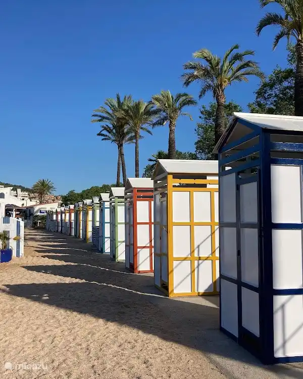 Colorful and cozy beach Sant Pol.