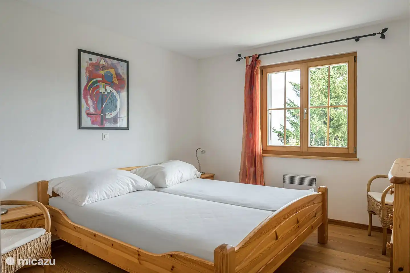 1 slaapkamer met tweepersoonsbed