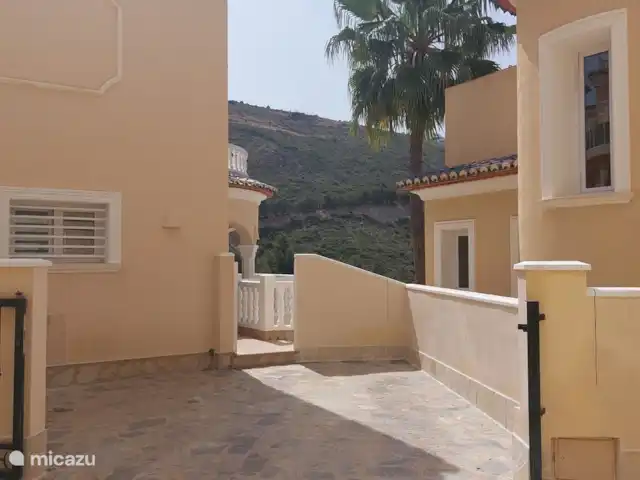 villa huren in Spanje, Costa Blanca, Moraira – Vall Paradijs Priveparkeren