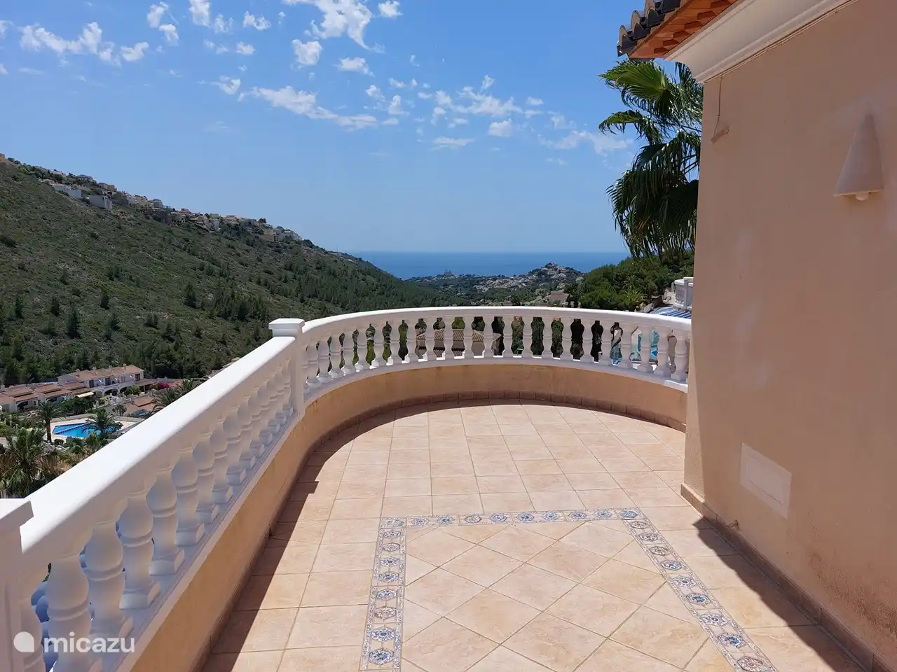 Terrace master bedroom