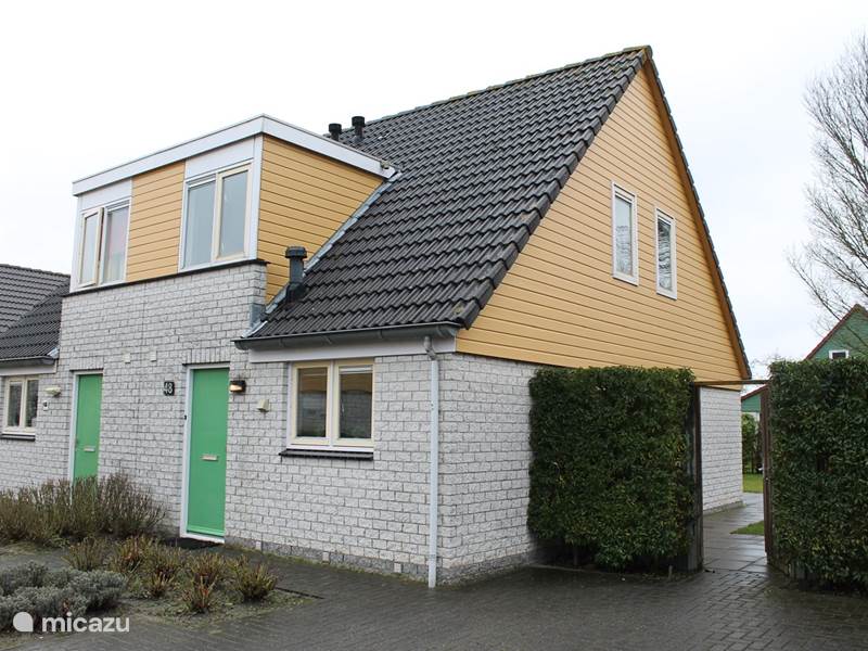 Holiday home in Netherlands, Zeeland, Wemeldinge Holiday house Villapark de Oesterbaai-48