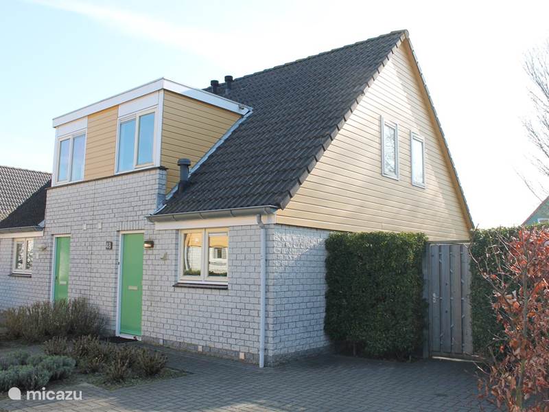 Holiday home in Netherlands, Zeeland, Wemeldinge Holiday house Villapark de Oesterbaai-48