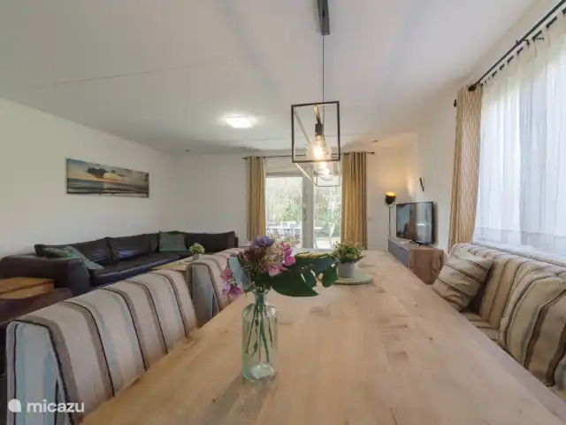 Villapark de Oesterbaai - 89 | Pays-Bas, Zélande, Wemeldinge - maison de vacances Salon n° 89